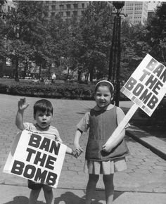 Ban the bomb! New York 1959