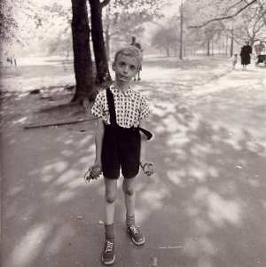 Child with Toy Hand Grenade in Central Park - Diane Arbus