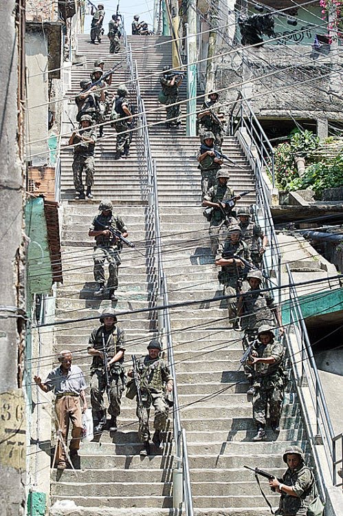 ‎Favela‎