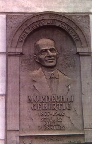 Lapide in memoria di Mordechai Gebirtig a Cracovia