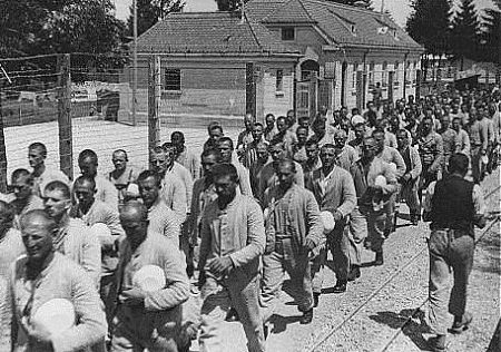 Internati a Dachau.