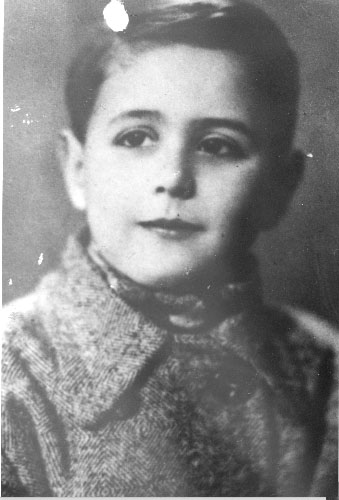 Sergio De Simone, Napoli 1937 – Amburgo, scuola Bullenhuser Damm, 1945