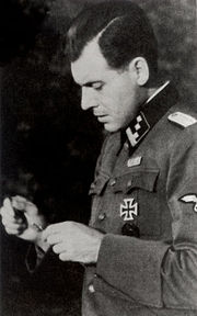 Josef Mengele in uniforme SS