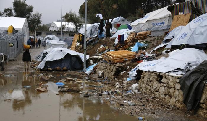Il campo rifugiati di Lesbo