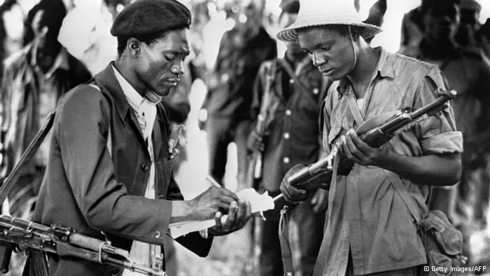 Zimbabwe, 1976. Combattenti del Patriotic ‎Front (PF)‎