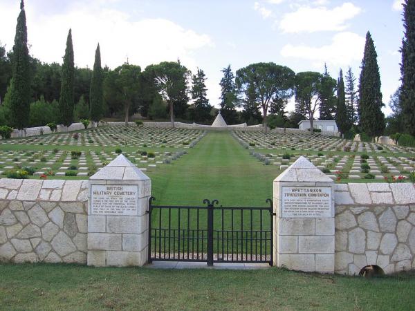 Cimitero di guerra inglese a Polykastro, vicino al lago di Doiran, Macedonia.