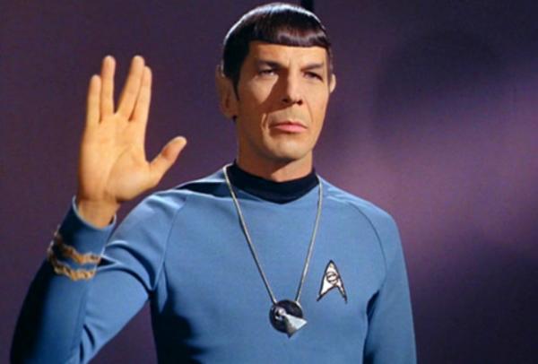 Leonard Nimoy in Capitan Spock