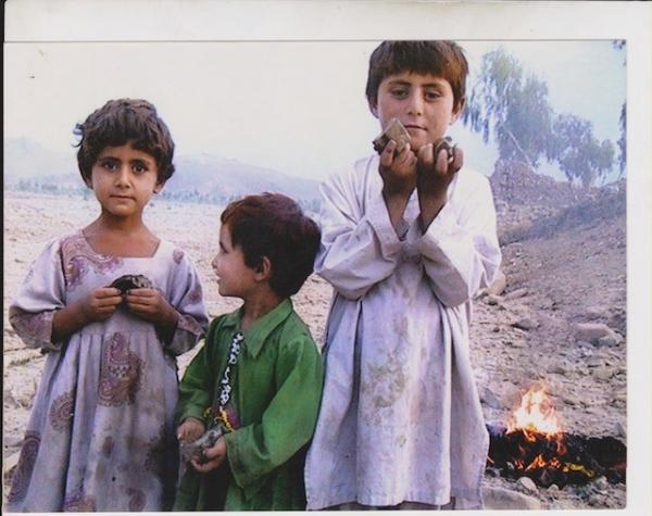  Orfani * Dande Darpa Khel, Pakistan – 21 Agosto 2009 (foto: Noor Behram)