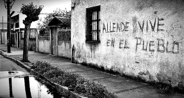 Allende vive en el pueblo