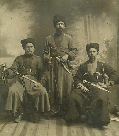 Die Kleidung der Kuban-Kosaken (Südrussland) nahm im 19