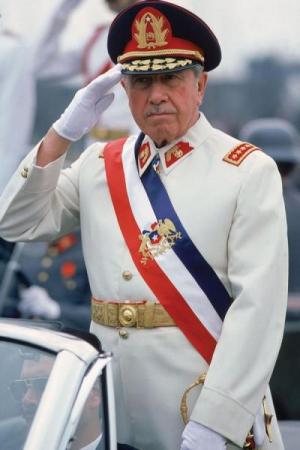 Pinochet... A LA MIERDA!!!