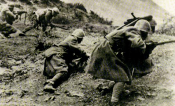 Δυο παιδιά απ’ το Βραχώρι