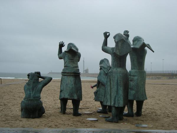 Matosinhos, Porto. Monumento Tragédia Do Mar (José João Brito, 2005)