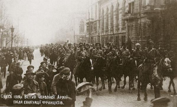 1919: l’Armata Rossa entra a Odessa