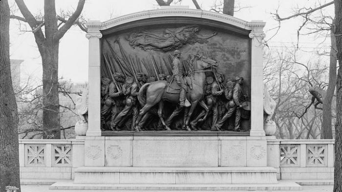  Il Memoriale di Robert Gould Shaw e del Cinquantaquattresimo Reggimento Massachusetts a Boston