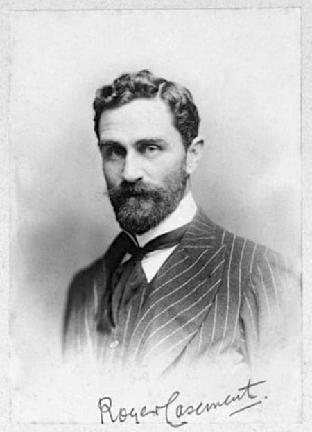 Roger David Casement (Ruairí Dáithí Mac Easmainn; Sandycove, 1º settembre 1864 – Londra, 3 agosto 1916)