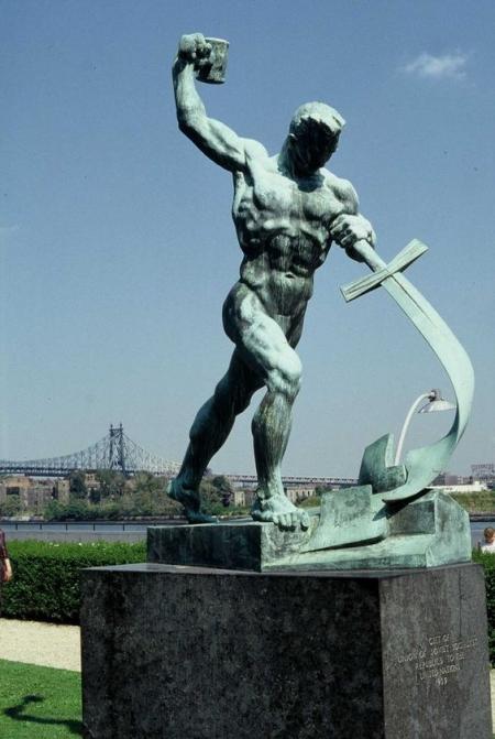 Swords into Ploughshares, 1959  New York, UN HQ Gardens