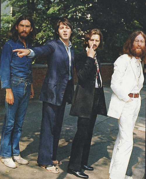  Abbey Road (un attimo prima di attraversare sulle strisce...)