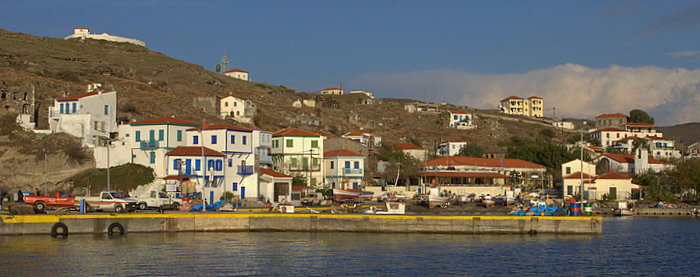 Agiostrati (Sant'Eustratio): l'unico villaggio dell'isola.