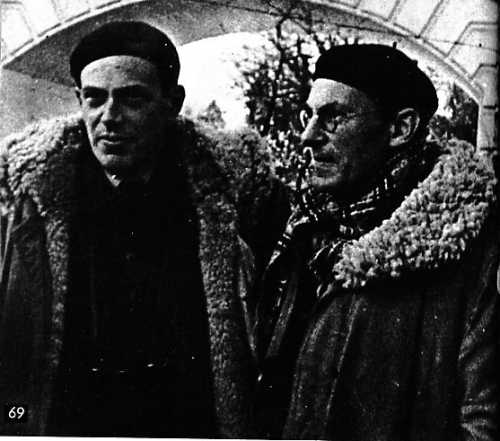 Hans Beimler (a destra) e Gottfried Renn. Difesa di Madrid. Foto scattata pochi giorni prima della morte di Beimler.