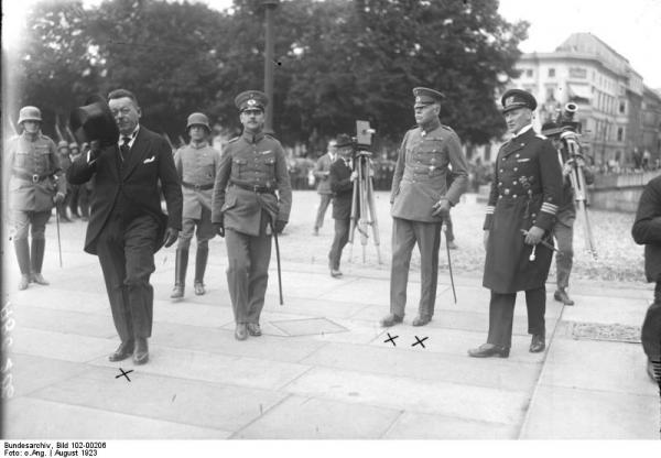Friedrich Ebert e i generali, 1923