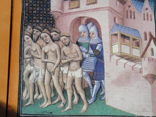 Agosto 1209: i Catari vengono espulsi nudi dalla città di Carcassonne.