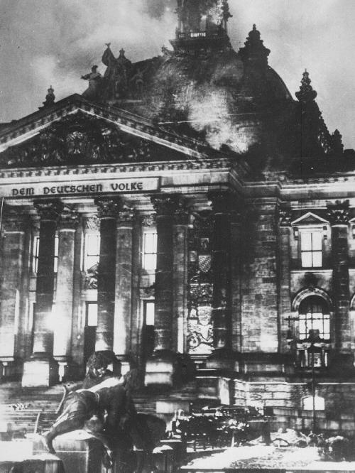 ‎Incendio ‎del Reichstag ‎