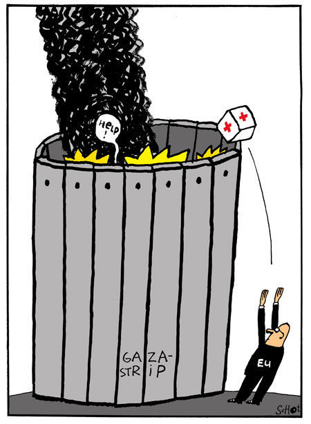 Una vignetta che, più di ogni commento o analisi, condanna senza mezzi termini il silenzio e l'ipocrisia del mondo intero sul massacro che gli israeliani stanno compiendo a Gaza...