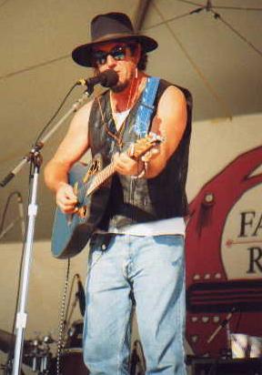 Greg Brown at Falcon Ridge Folk Festival, July 25, 1999 (Photo by Paul Casucci)