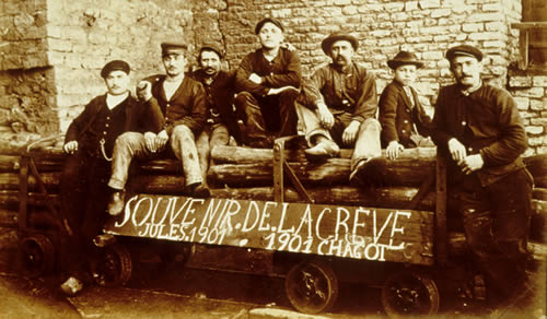 Mineurs en grève à Montceau-les-Mines, 1901