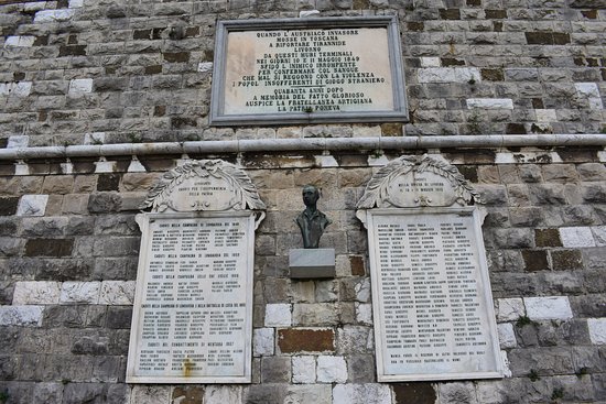 monumento in Piazza San Marco, Livorno