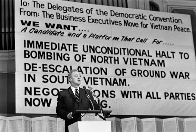 Il Senatore McCarthy alla convention democratica di Chicago nel 1968
