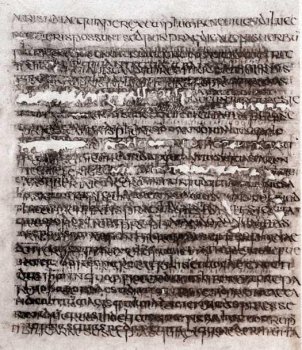 Un palinsesto: Institutiones di Gaio, Foglio 122, Biblioteca Capitolare di Verona.