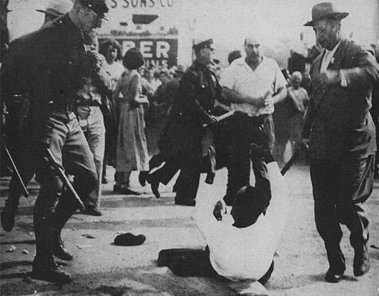 Il veterano di guerra Eugene Bullard picchiato da ‎fascisti e poliziotti