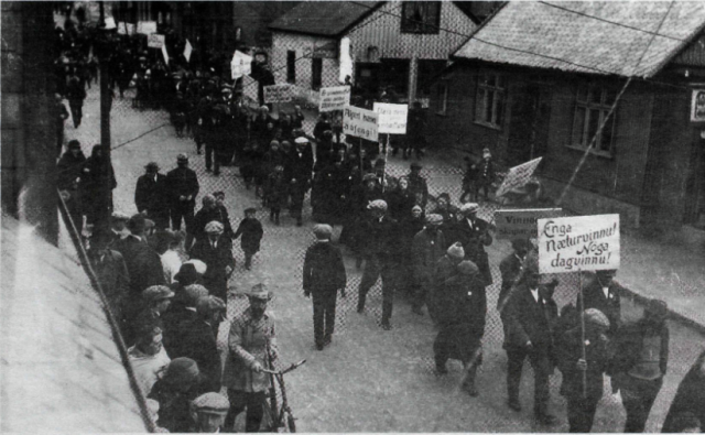 Reykjavík, 1° maggio 1923: il primo Primo Maggio mai festeggiato in Islanda.<br />
Reykjavík, May 1st 1923: the first May 1st in Iceland.