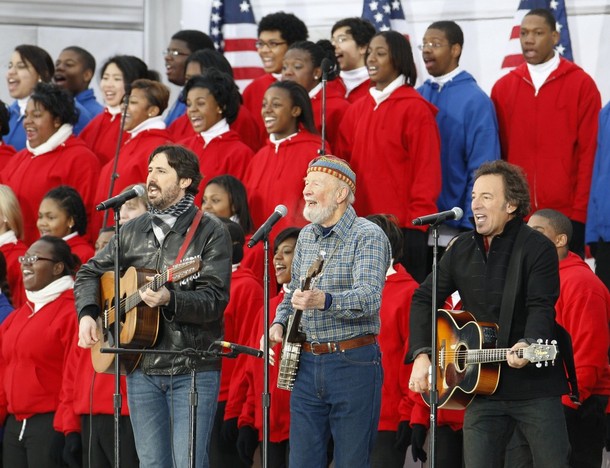 Tao Rodríguez-Seeger, Pete Seeger and Bruce Springsteen - This Land Is Your Land - We Are One: The Obama Inaugural Celebration at the Lincoln Memorial January 18, 2009.